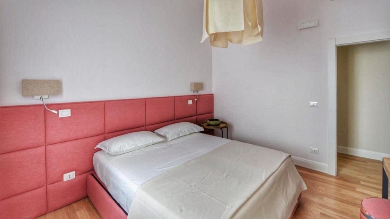 Domus D'Angelo B&B Формія Екстер'єр фото