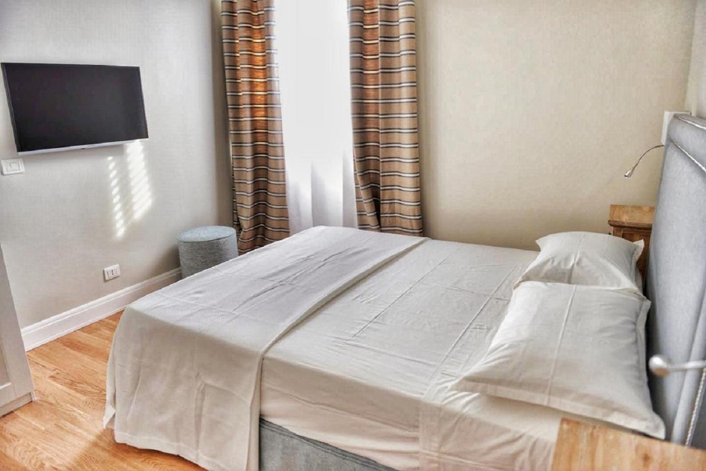 Domus D'Angelo B&B Формія Екстер'єр фото