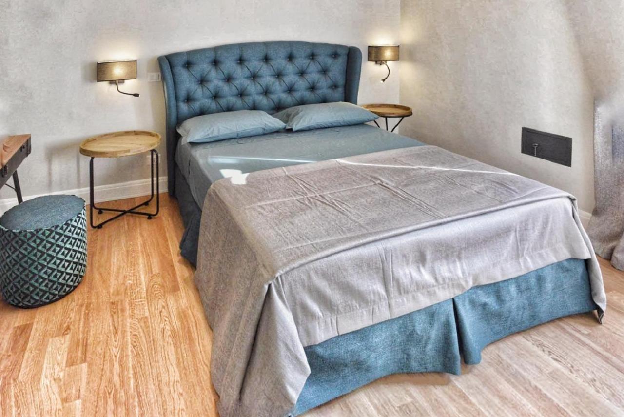Domus D'Angelo B&B Формія Екстер'єр фото