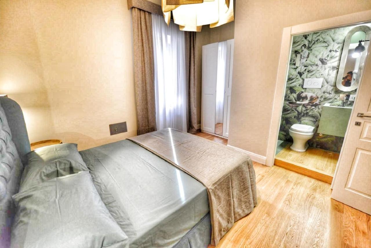 Domus D'Angelo B&B Формія Екстер'єр фото