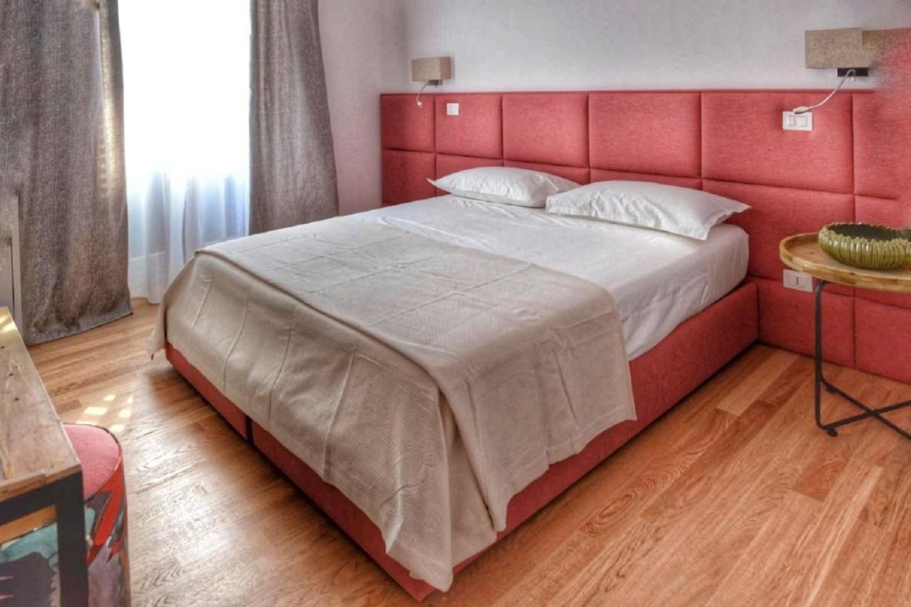Domus D'Angelo B&B Формія Екстер'єр фото