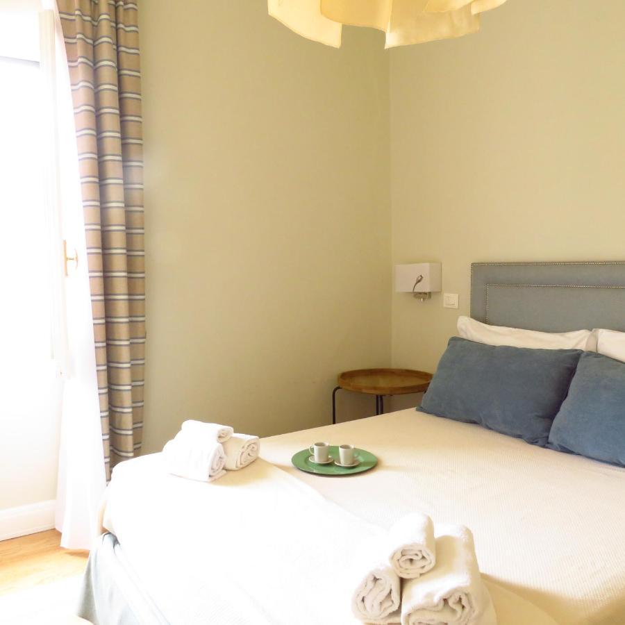Domus D'Angelo B&B Формія Екстер'єр фото